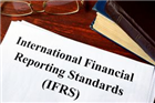 Vận dụng IFRS - Kinh nghiệm thế giới và giải pháp cho Việt Nam